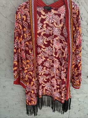 Jessica Simpson Burgundy Floral Fringe Open Cardigan